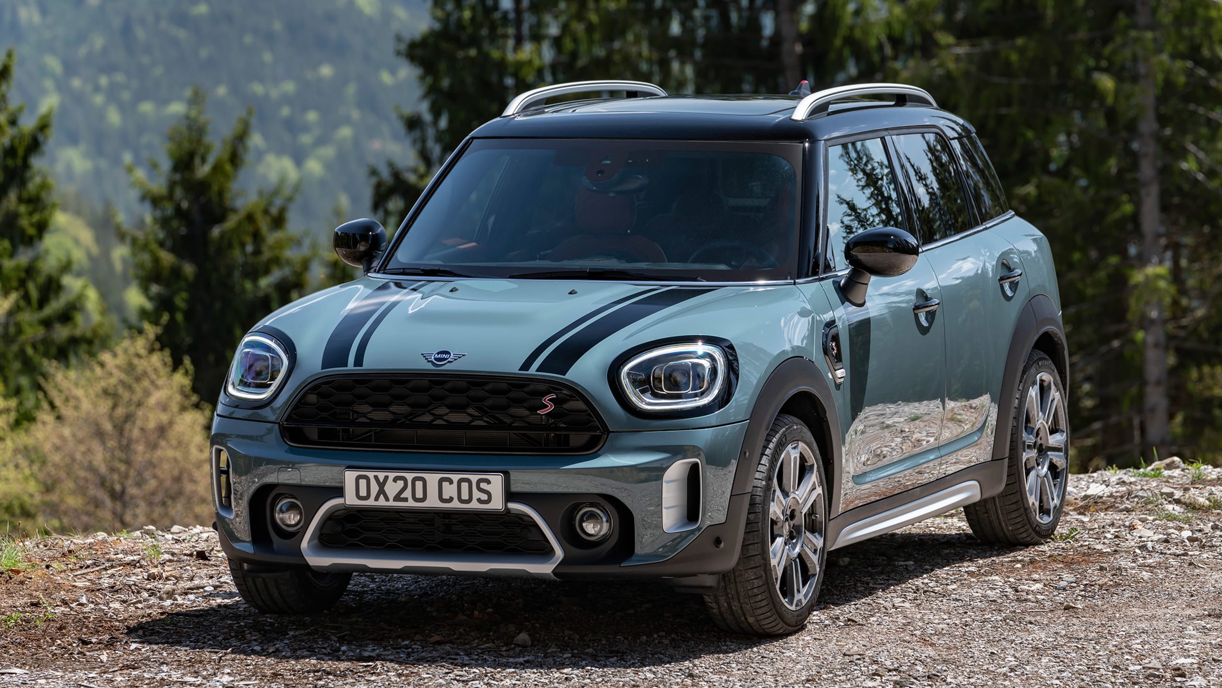 New 2020 MINI Countryman facelift revealed with new engines pictures